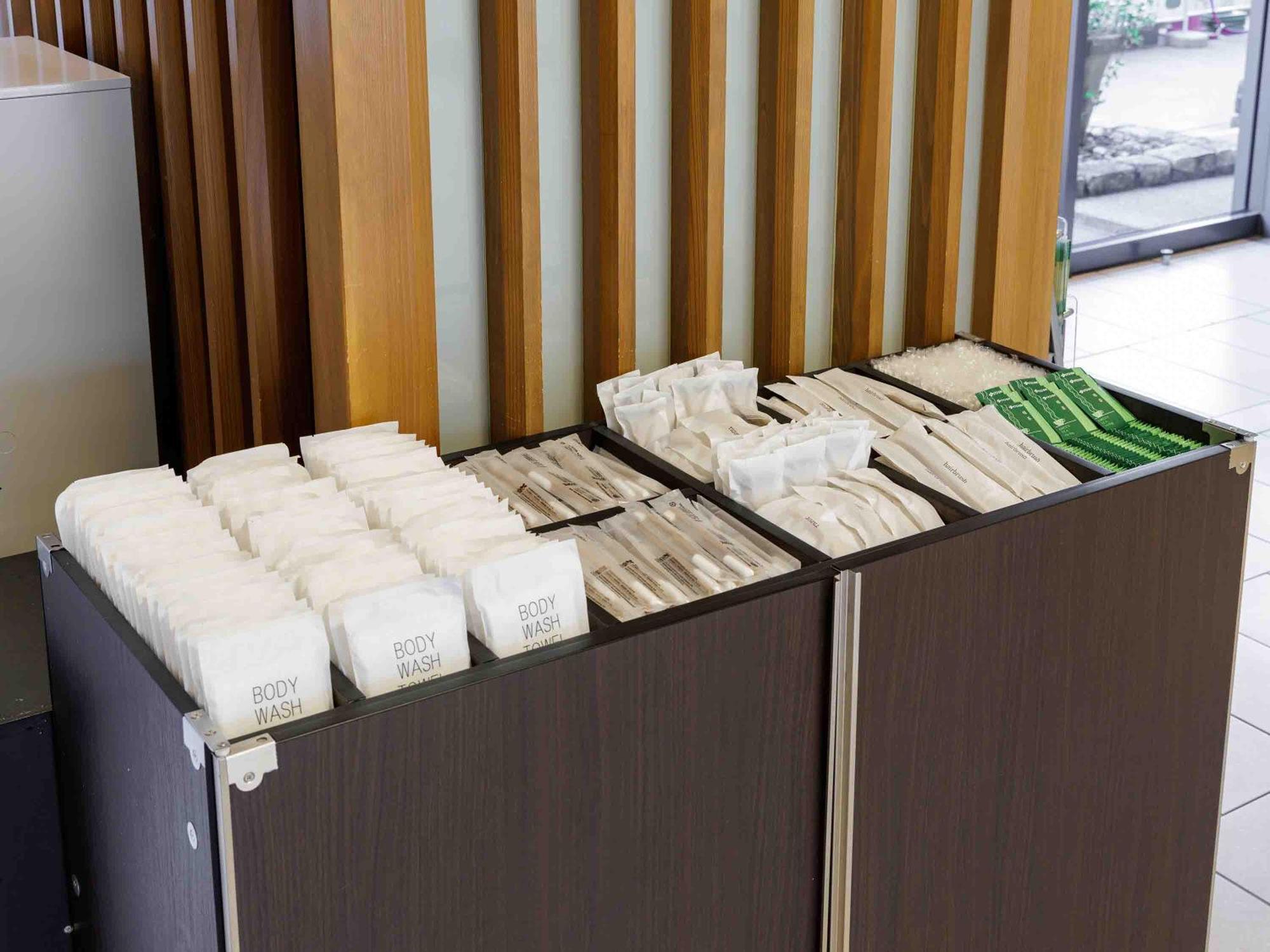 Nishitetsu Inn Kochi Harimayabashi Екстер'єр фото