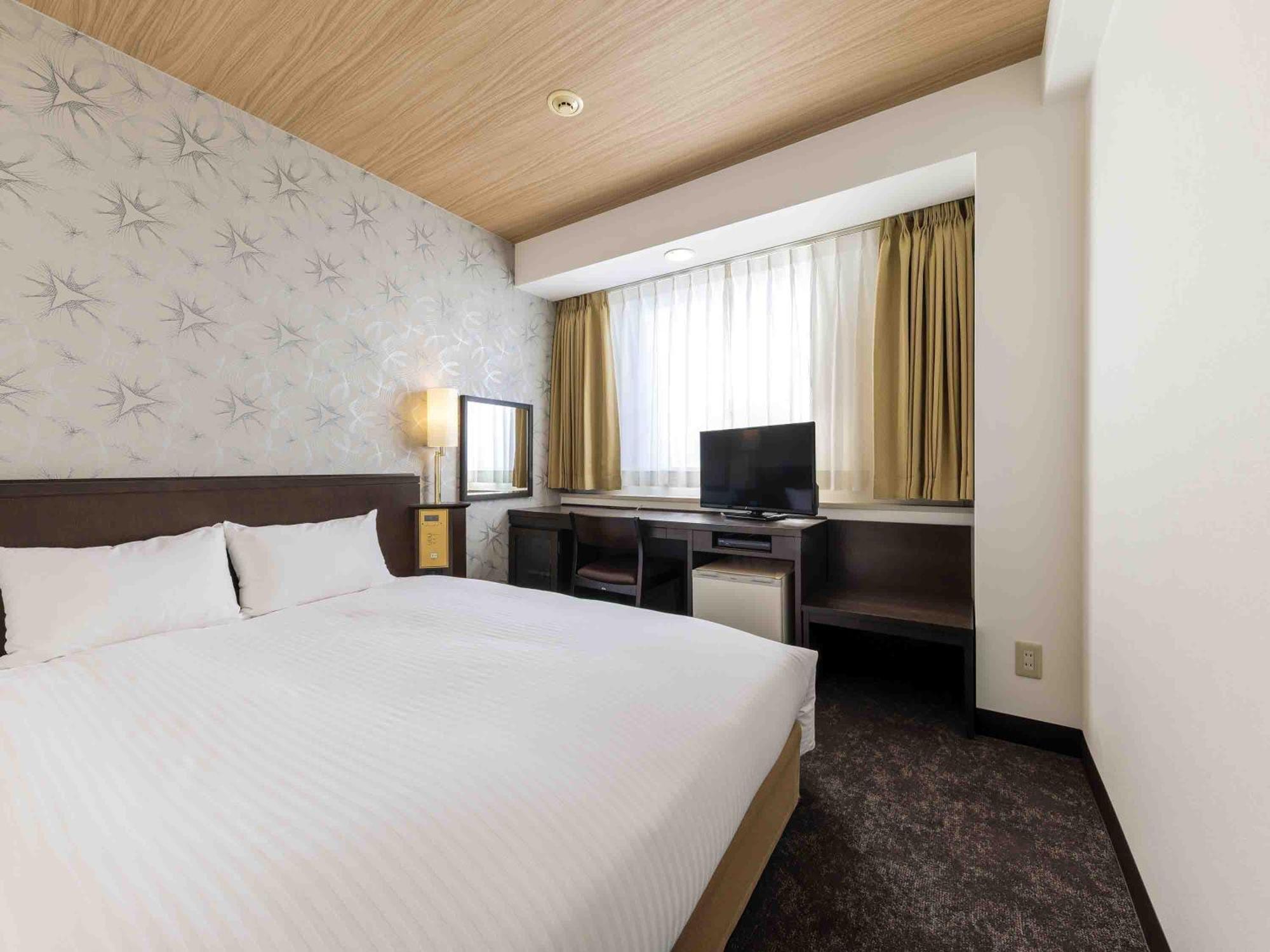 Nishitetsu Inn Kochi Harimayabashi Екстер'єр фото