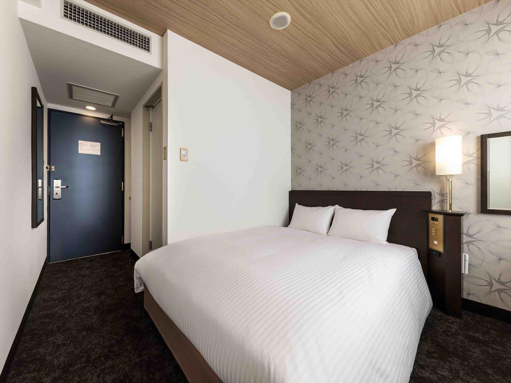 Nishitetsu Inn Kochi Harimayabashi Екстер'єр фото